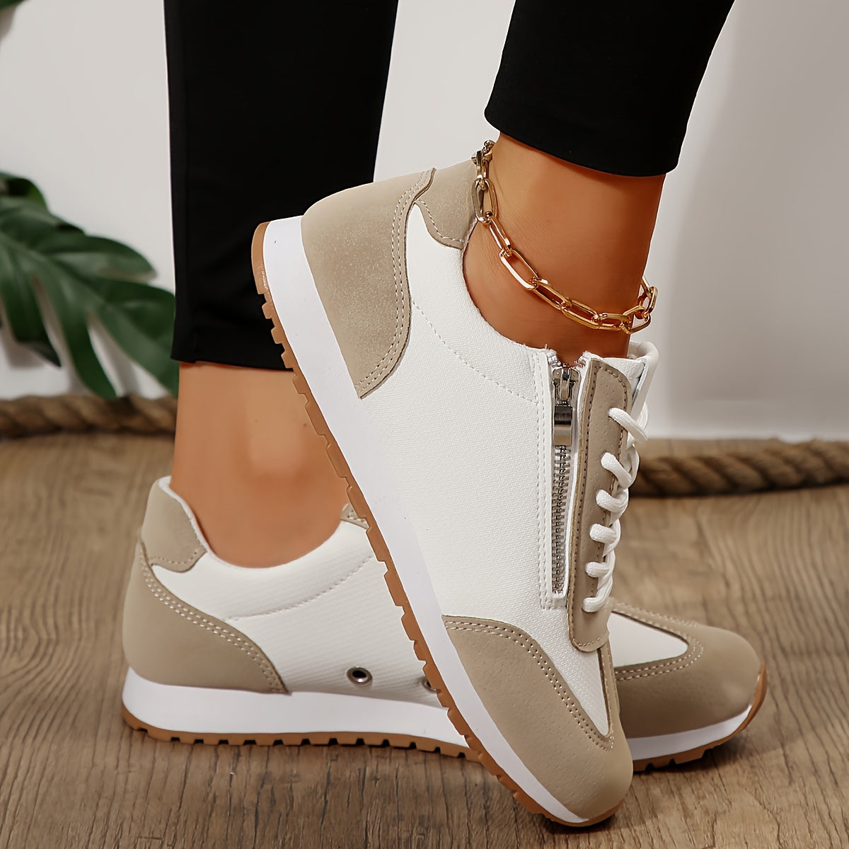 Stella™ | Orthopaedic Trainers